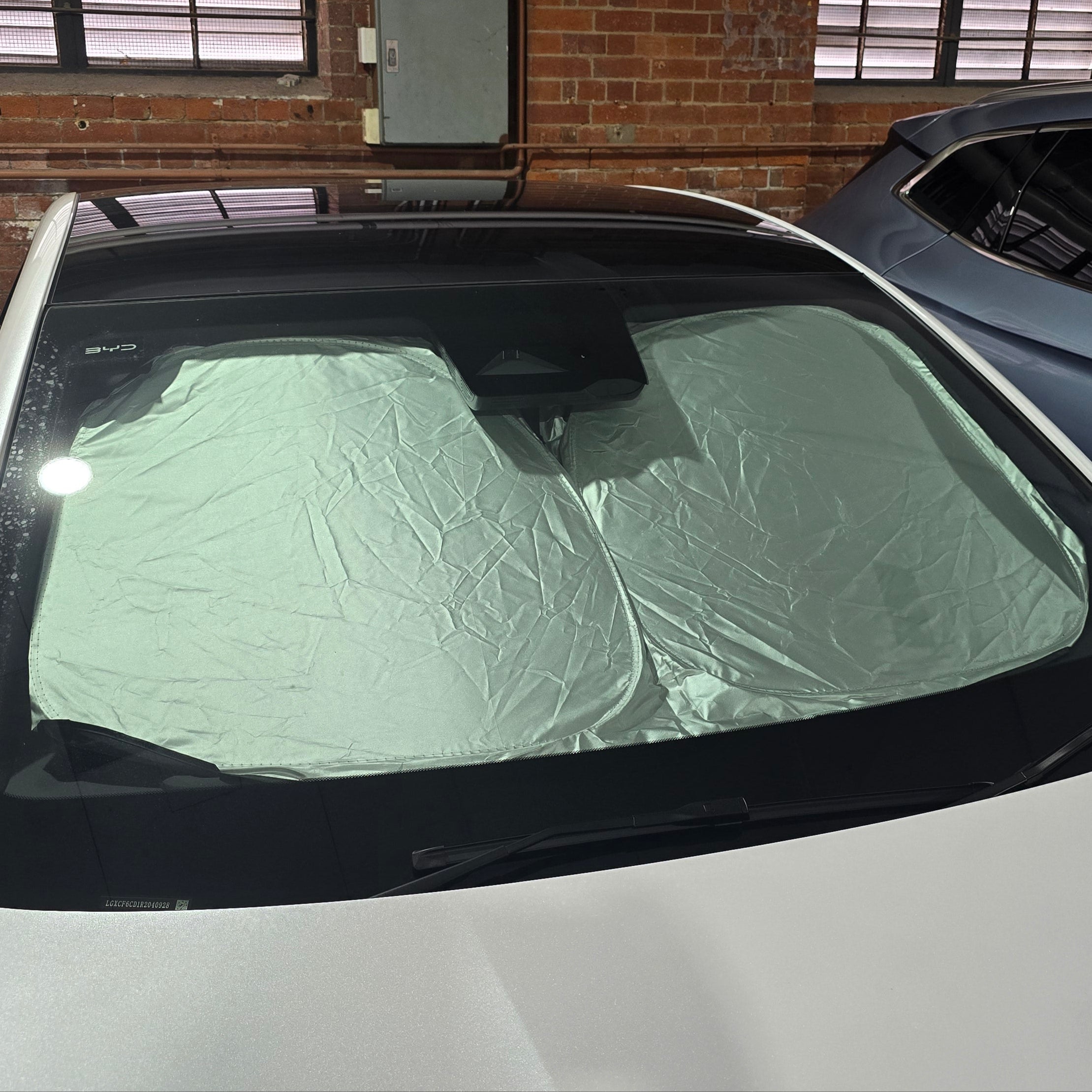BYD seal Sunshade windshield shade snap shades protector 2022 2023 2024 2025 accessories sun visor foldable uv rays window 4